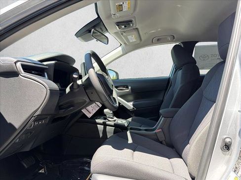 New 2026 Toyota Corolla Cross LE AWD/4WD image 11