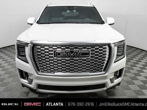 Used 2022 GMC Yukon XL Denali w/ Max Trailering Package AWD/4WD image 7