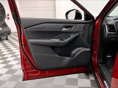 New 2026 Nissan Rogue Dark Armor FWD image 31