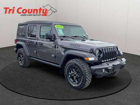 Used 2023 Jeep Wrangler Willys image 1
