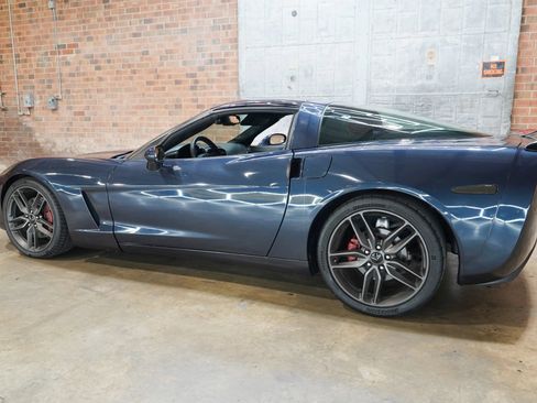Used 2013 Chevrolet Corvette Coupe w/ Battery Protection Package RWD image 8