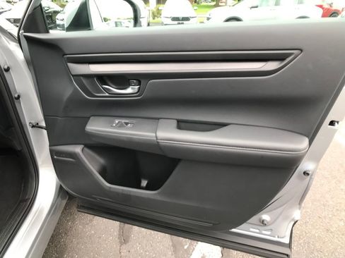 Certified 2024 Honda CR-V EX image 30