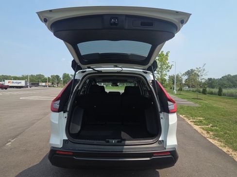 Used 2025 Honda CR-V EX image 10