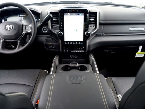 New 2026 RAM 3500 Laramie AWD/4WD image 21