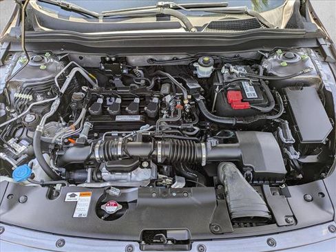 Used 2018 Honda Accord LX image 21