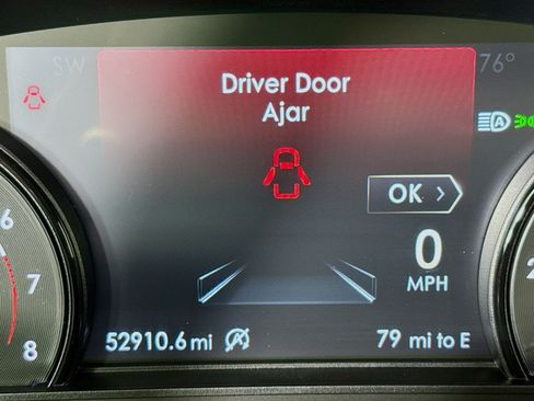 Used 2022 Lincoln Corsair FWD w/ Premium Package image 14