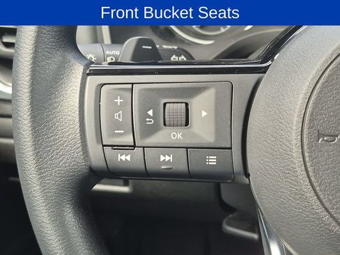 Used 2023 Nissan Rogue SV AWD/4WD image 13