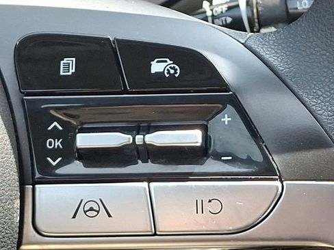 Used 2022 Hyundai Tucson SE AWD/4WD image 22