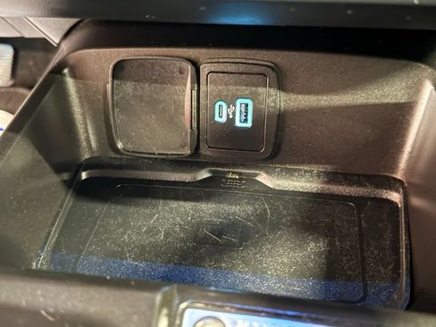 Used 2022 Ford Bronco Wildtrak AWD/4WD image 36