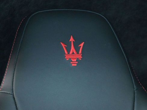 Used 2023 Maserati MC20 Coupe image 28