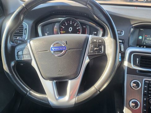Used 2016 Volvo V60 T5 Premier w/ Protection Package FWD image 28