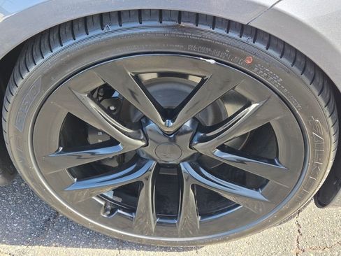 Used 2021 Tesla Model S Plaid AWD/4WD image 9