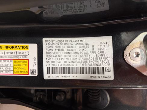 Used 2025 Honda Civic LX image 40