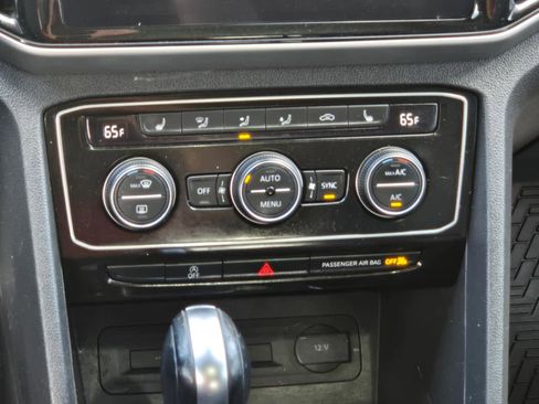 Used 2023 Volkswagen Atlas Cross Sport SEL R-Line image 15