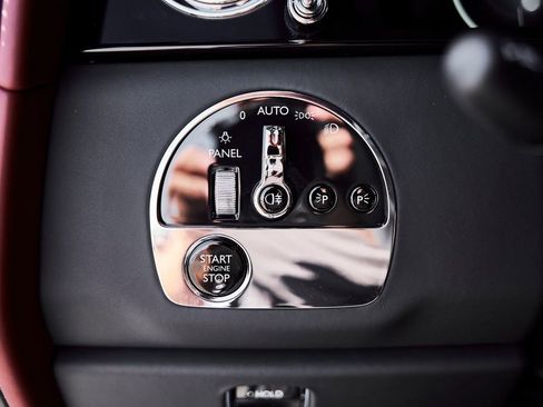 Used 2026 Rolls-Royce Cullinan AWD/4WD image 58