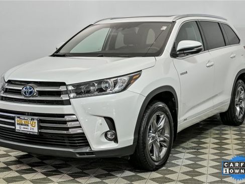 Used 2019 Toyota Highlander Limited image 4