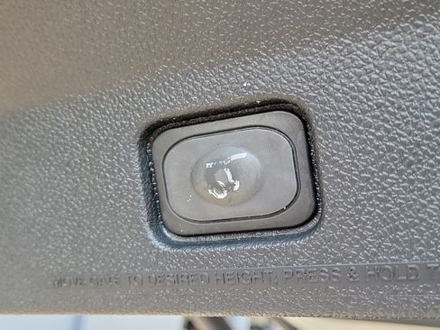 Used 2017 Ford Explorer Sport w/ Equipment Group 401A AWD/4WD image 8