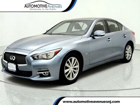 Used 2017 INFINITI Q50 3.0t Premium w/ Driver Assistance Package AWD/4WD image 1