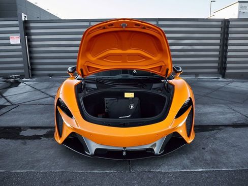 Used 2025 McLaren Artura Spider RWD image 26