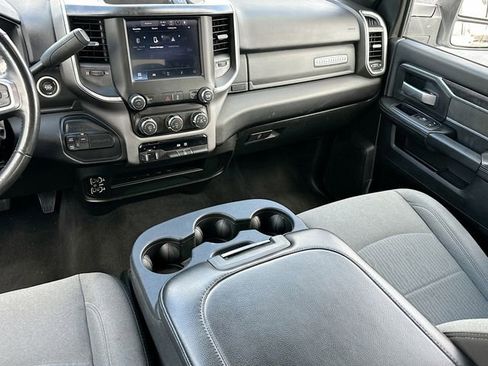 Used 2024 RAM 2500 Big Horn AWD/4WD image 21
