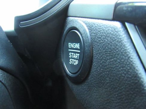 Used 2024 Ford Escape Active image 40