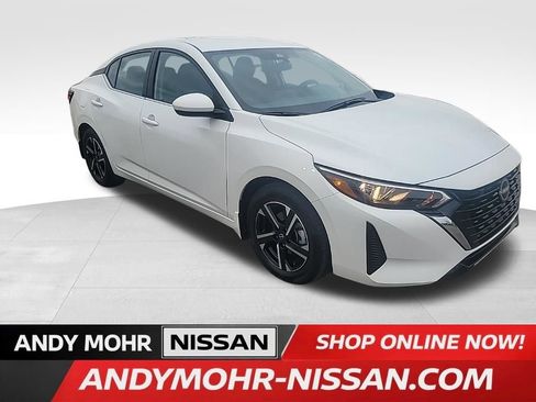 Used 2025 Nissan Sentra SV w/ All-Weather Package image 2