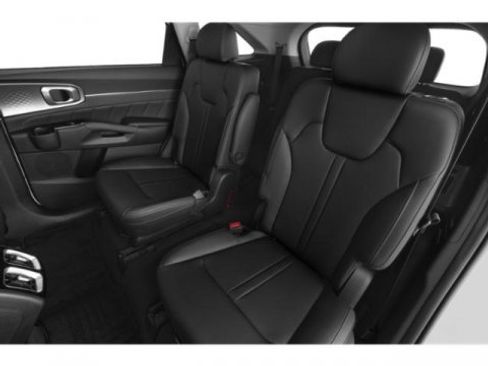 Used 2023 Kia Sorento SX AWD/4WD image 16