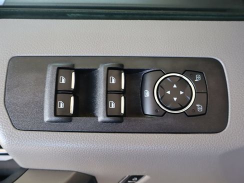 Used 2020 Ford F150 XLT w/ Equipment Group 302A Luxury AWD/4WD image 13