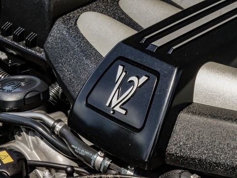 Used 2016 Rolls-Royce Wraith image 55