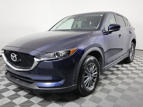Used 2017 MAZDA CX-5 Touring w/ Preferred Equipment Package image 5