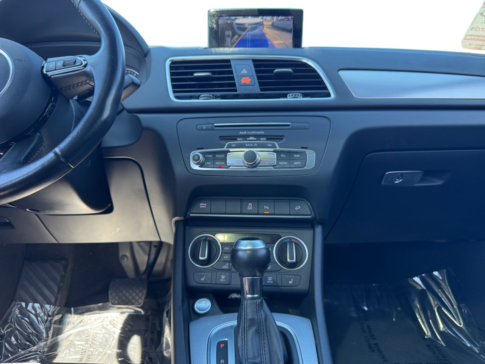 Used 2018 Audi Q3 2.0T Premium Plus FWD image 11