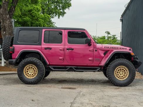Used 2021 Jeep Wrangler Unlimited Rubicon w/ Xtreme Recon 35" Tire Package AWD/4WD image 7