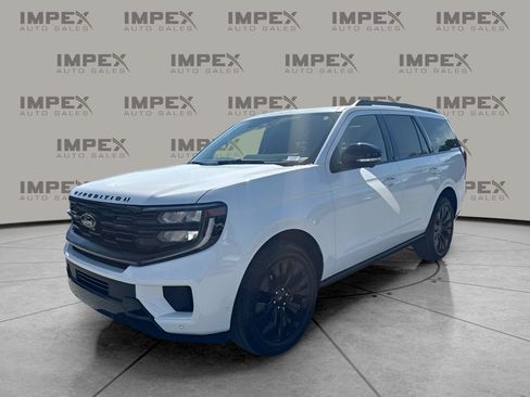Used 2025 Ford Expedition Platinum w/ Stealth Appearance Package AWD/4WD image 1