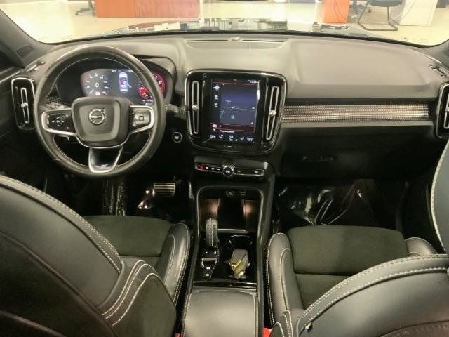 Used 2020 Volvo XC40 T5 R-Design AWD/4WD image 8