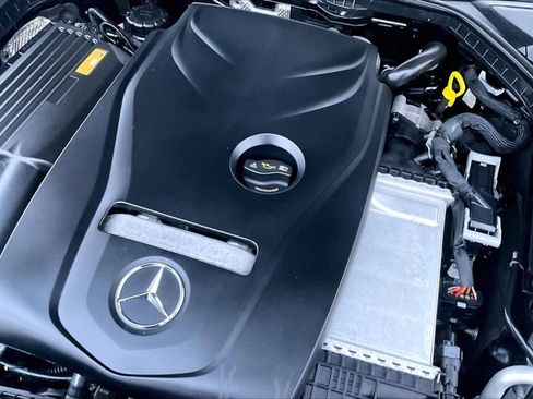 Used 2017 Mercedes-Benz C 300 Sedan w/ Premium 1 Package image 28