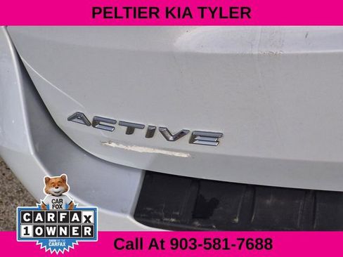 Used 2025 Ford Explorer Active RWD image 10