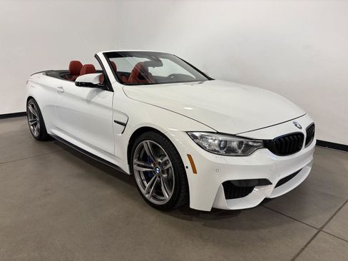 Used 2017 BMW M4 Convertible RWD image 9