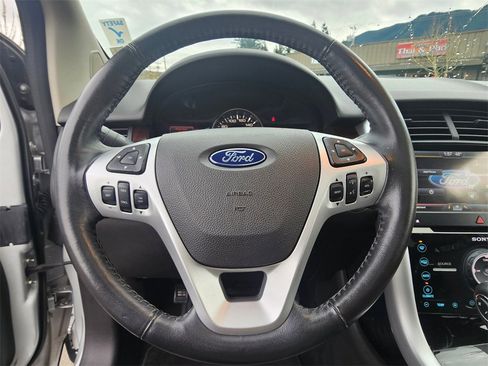 Used 2012 Ford Edge Limited image 27