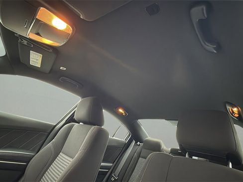 Used 2023 Dodge Charger SXT image 17