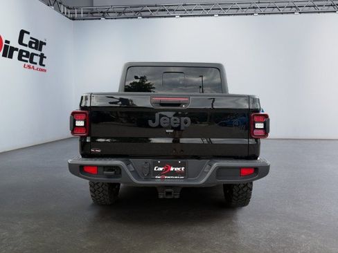 Used 2024 Jeep Gladiator Sport AWD/4WD image 15