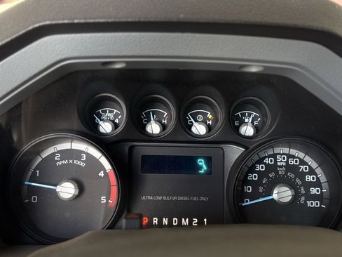 Used 2014 Ford F550 4x4 SuperCab Super Duty w/ Power Equipment Group image 32