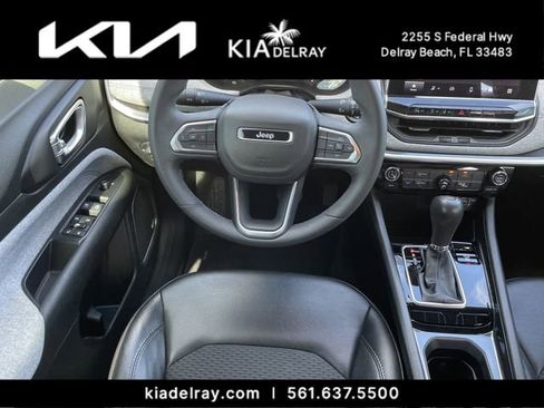 Used 2022 Jeep Compass Latitude w/ Sun and Sound Group image 12