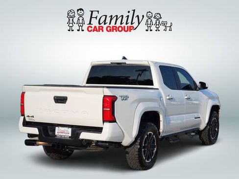 Certified 2026 Toyota Tacoma TRD Sport AWD/4WD image 4