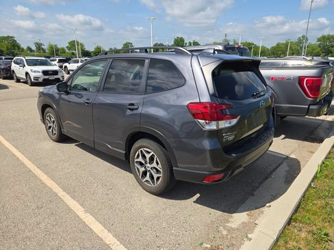 Used 2020 Subaru Forester Premium w/ Popular Package #1 AWD/4WD image 5