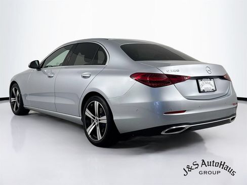Used 2022 Mercedes-Benz C 300 Sedan w/ Exclusive Trim Package image 5