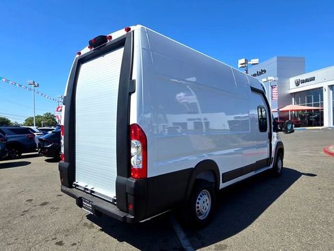 New 2025 RAM ProMaster 3500 FWD image 4