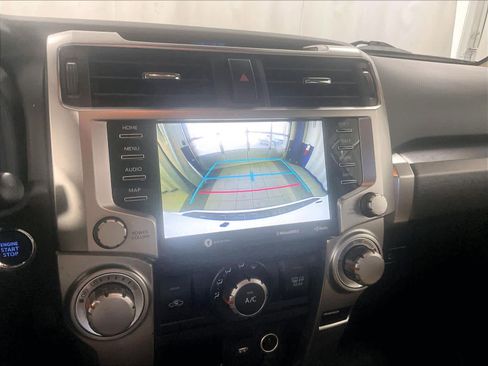 Used 2022 Toyota 4Runner SR5 Premium w/ Moonroof Package image 19