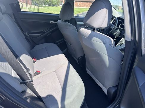 Used 2010 Toyota Matrix w/ PWR Pkg FWD image 19