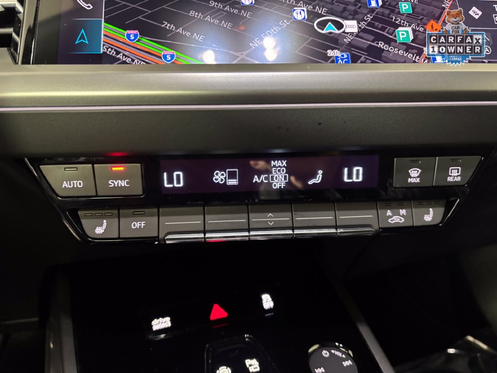 Used 2025 Audi Q4 e-tron Premium w/ Convenience Package AWD/4WD image 20
