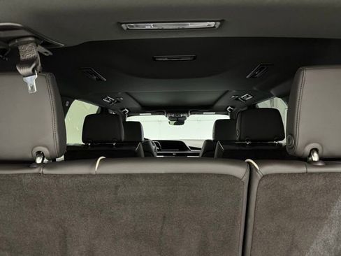 Used 2024 Cadillac Escalade Sport w/ LPO, ONYX Package image 10